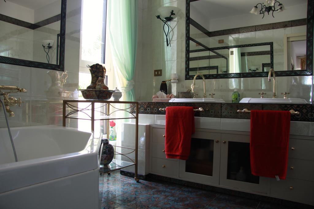 The Incantation Guest House Montesilvano Marina Δωμάτιο φωτογραφία